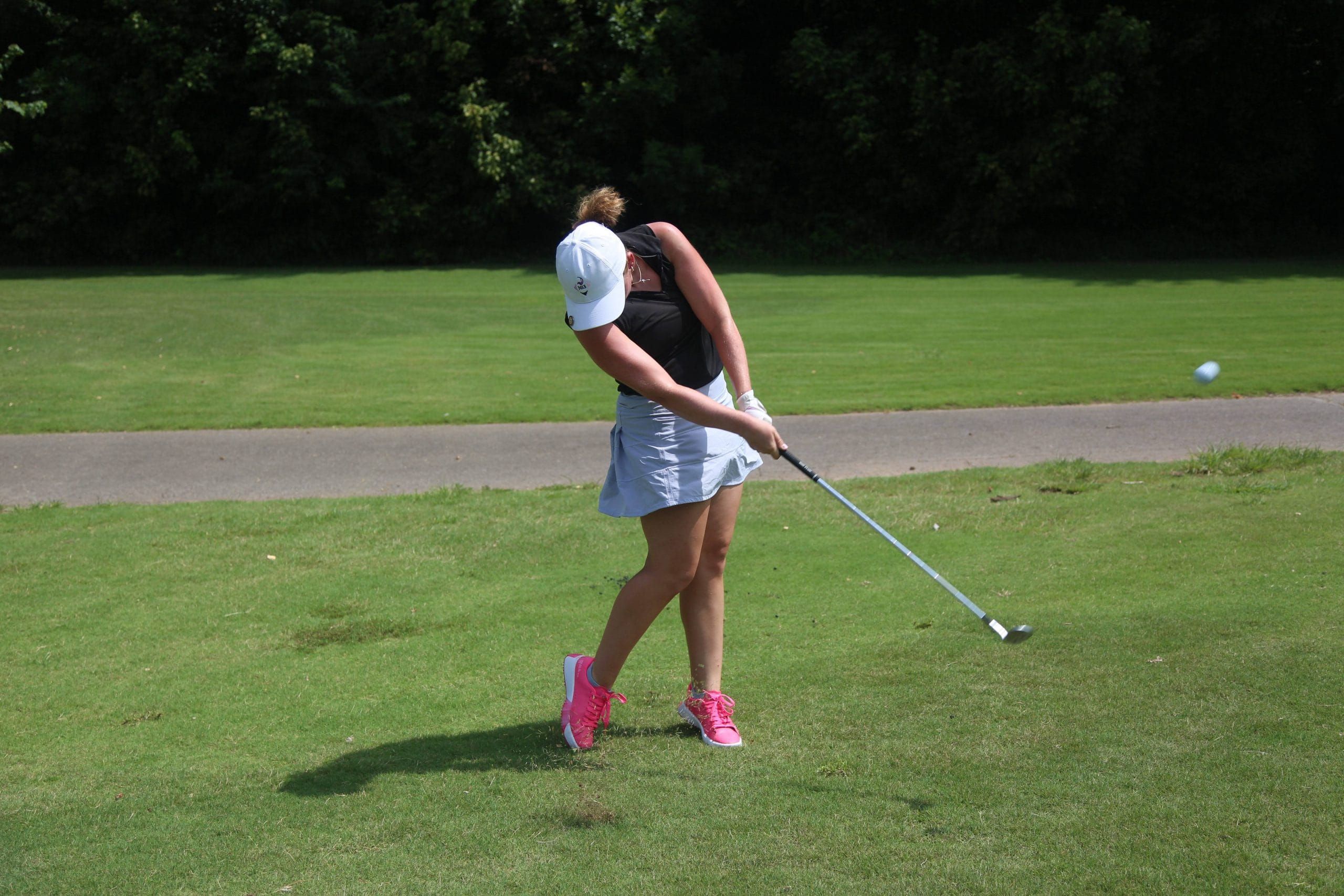 Lily Hyams competing on the course
